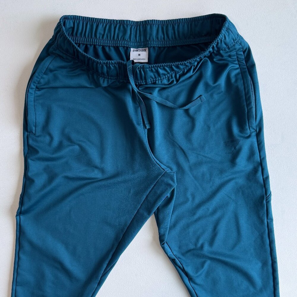 Gymshark Arrival Joggers in Teal
